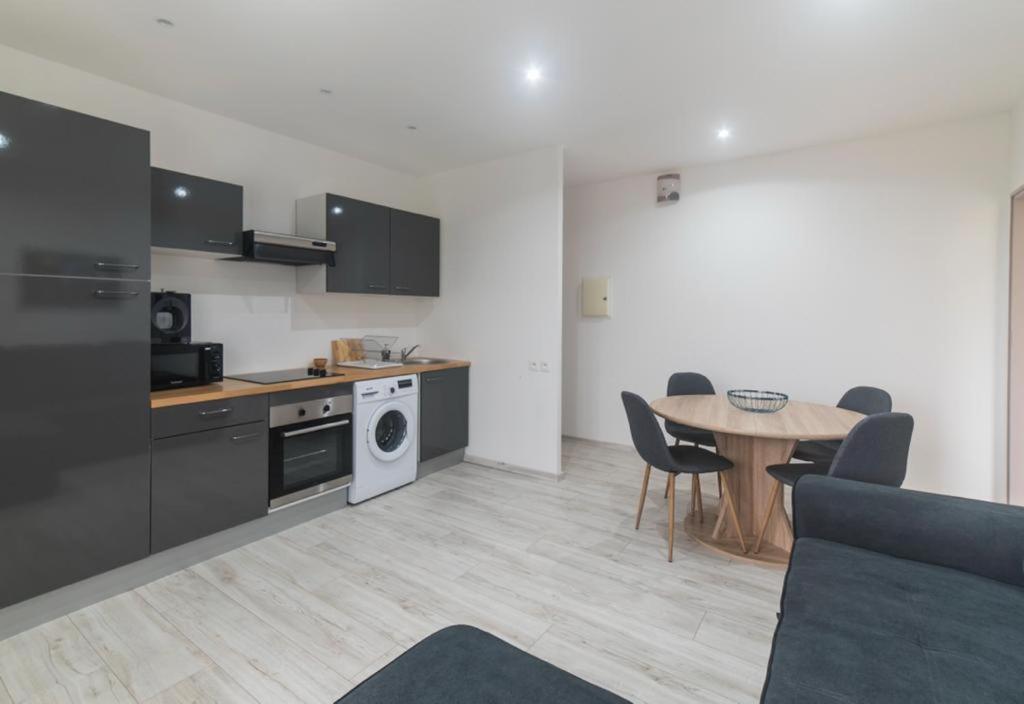 Appartement 2 Avec Wifi Ravine des Cabris 외부 사진